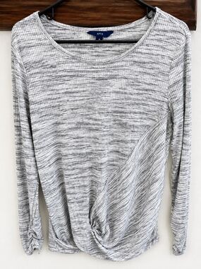 Apt. 9 Gray Heather Twist-Front Long Sleeve Top